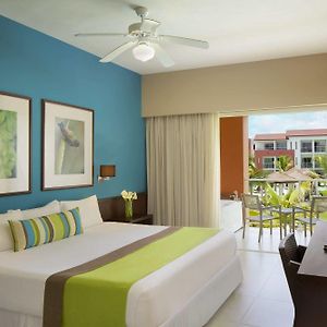 Deluxe Room Garden View